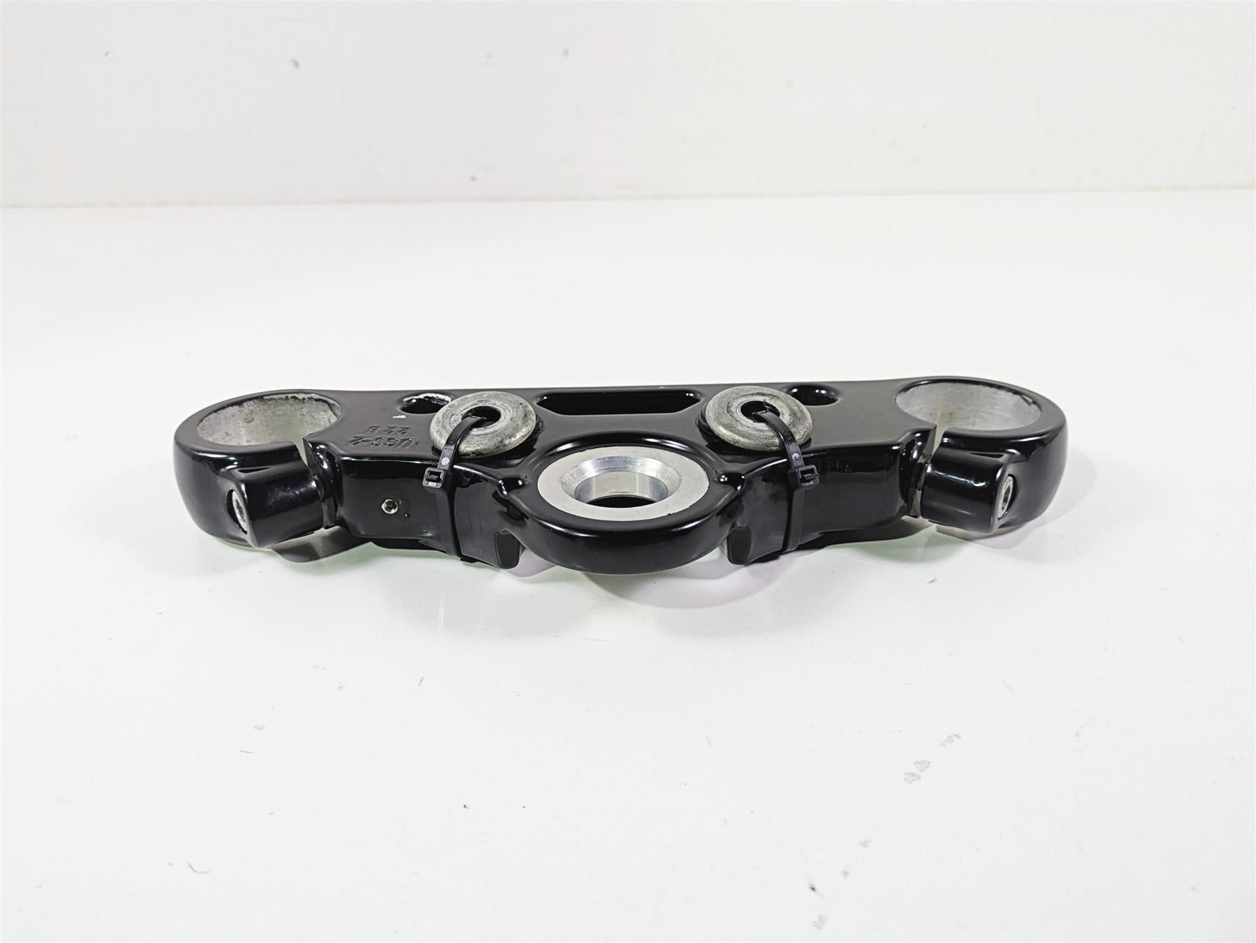 2014 Harley FXDF Dyna Fat Bob Upper Triple Tree Steering Clamp Black 48640-09 {{ shop.shopifyCountryName }} - Mototech271