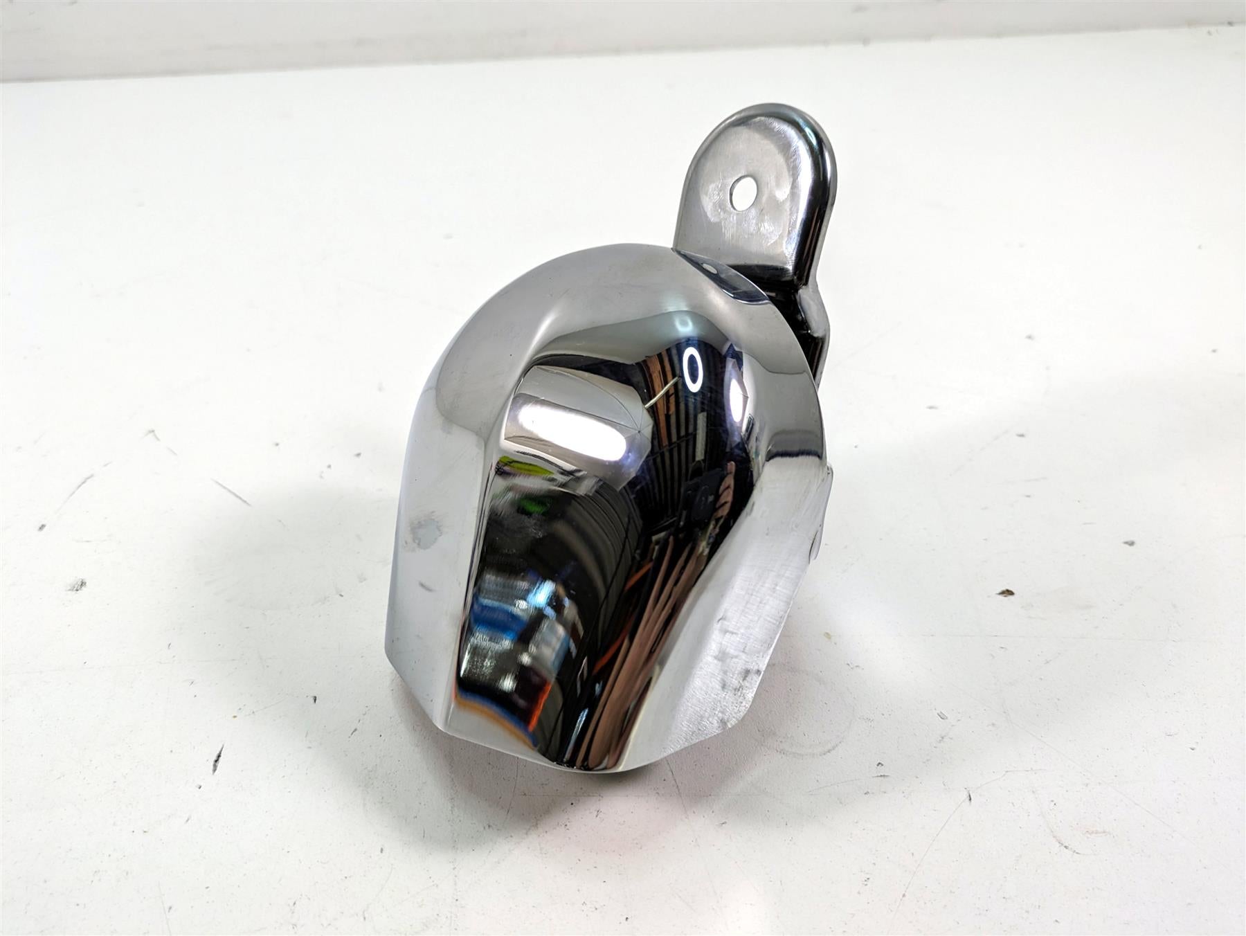 2006 Harley Touring FLHTCUI Electra Glide Horn & Chrome Cover 61300478A {{ shop.shopifyCountryName }} - Mototech271