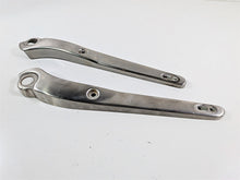 Load image into Gallery viewer, 2007 Harley Dyna FXDB Street Bob Rear Fender Struts Covers 60223-07 60220-07
