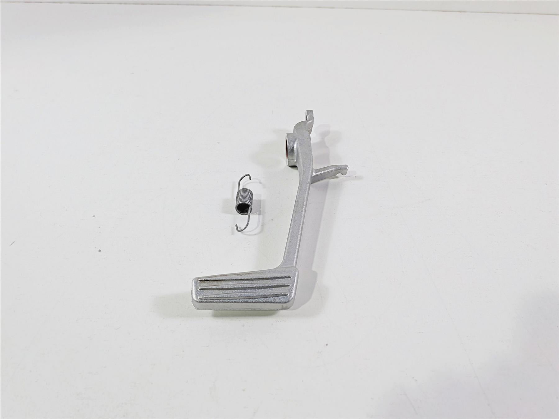 2023 BMW R1250RT RTP K52 Rear Brake Pedal & Spring 35218534746 {{ shop.shopifyCountryName }} - Mototech271