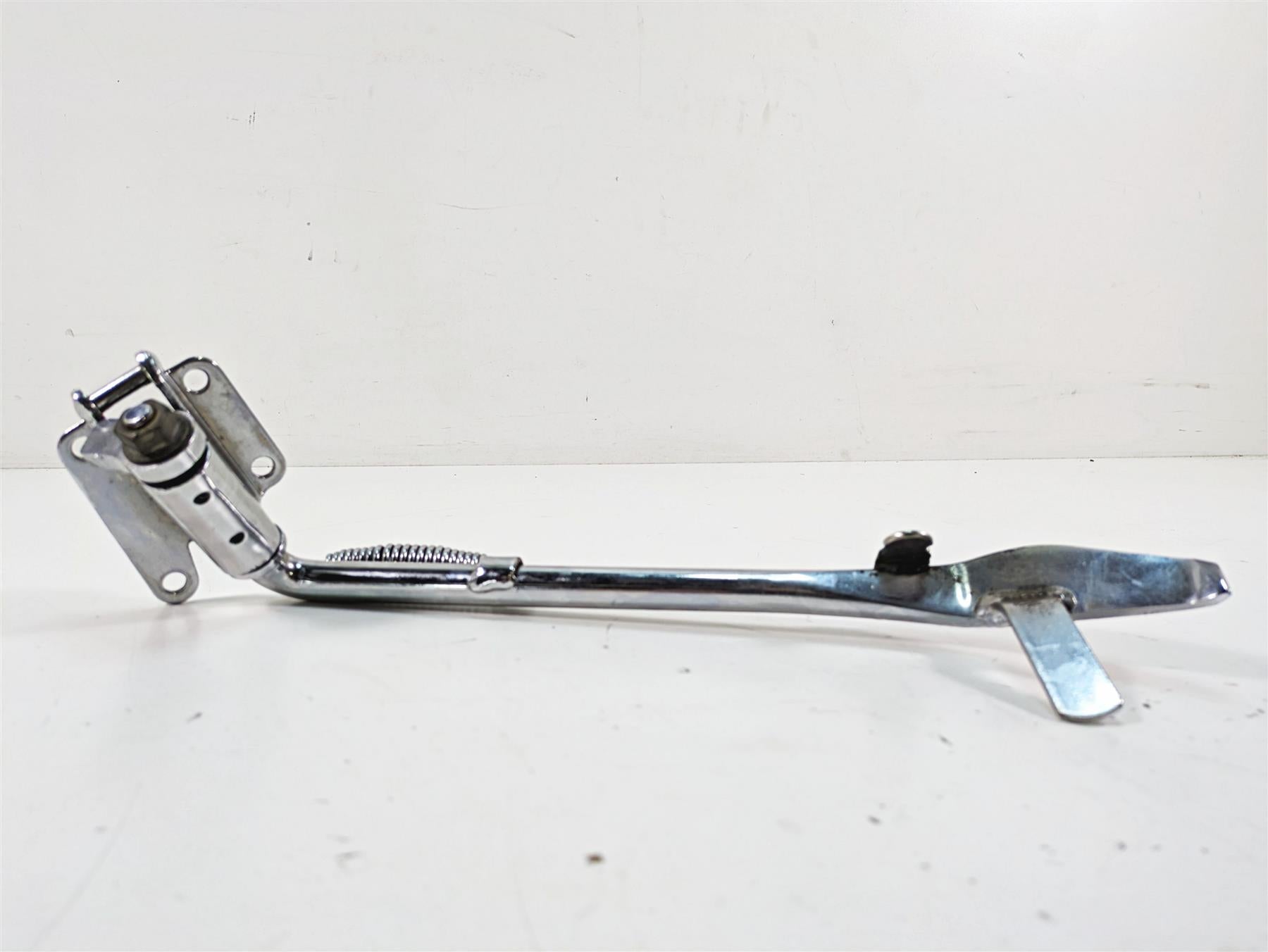 2005 Harley Touring FLHTCUI Electra Glide Side Kick Stand Kickstand 50075-83B {{ shop.shopifyCountryName }} - Mototech271