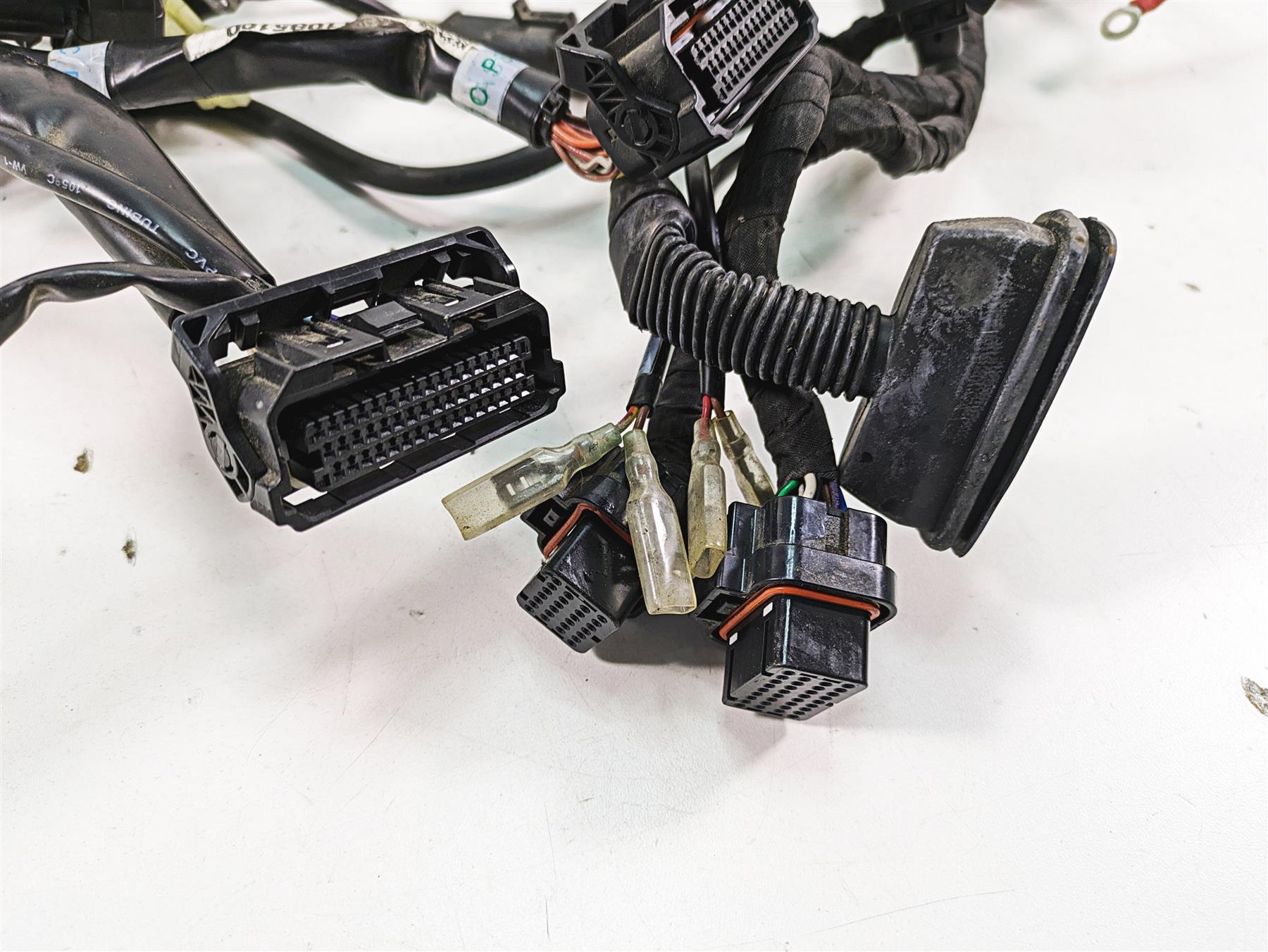 2018 KTM 1090 Adventure R Main & Engine Wiring Harness 60811075000 60411085100 {{ shop.shopifyCountryName }} - Mototech271