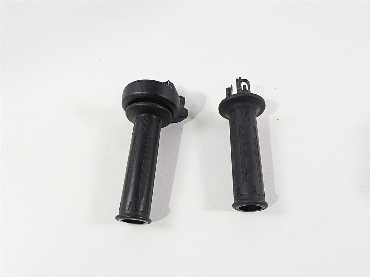 2022 BMW RnineT Pure K22 Heated Hand Grip Set - Read 61318552120 61318554007 {{ shop.shopifyCountryName }} - Mototech271