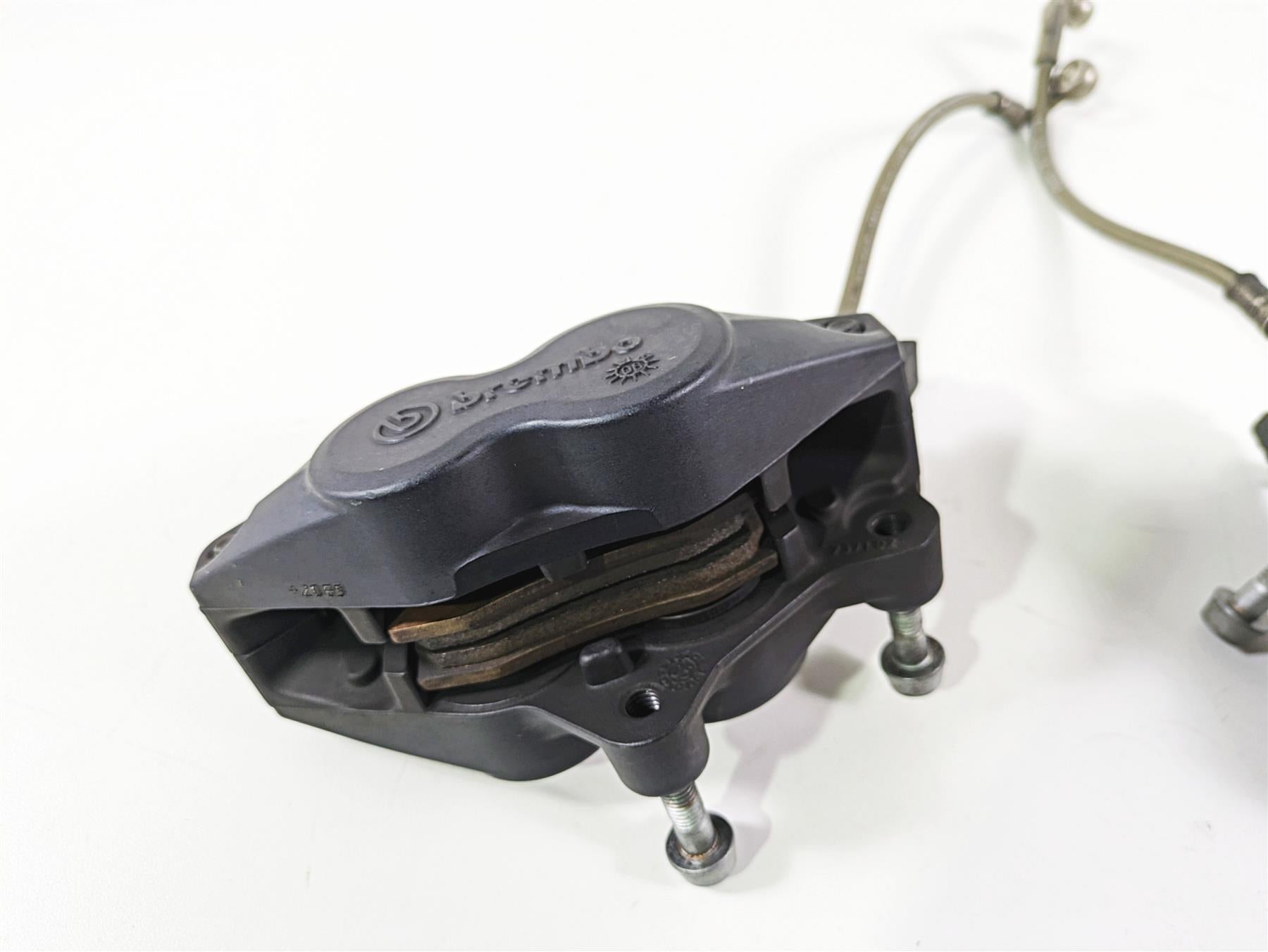 2006 BMW R1200GS K255 Adv Brembo Front Brake Caliper Set 34117711438 34117711439 {{ shop.shopifyCountryName }} - Mototech271