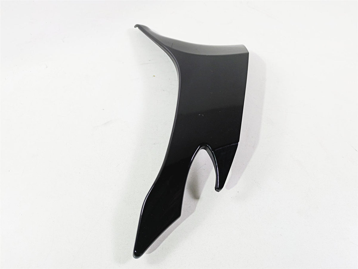 2017 Indian Chieftain Limited Right Upper Side Cover Fairing - Black 5450243 {{ shop.shopifyCountryName }} - Mototech271