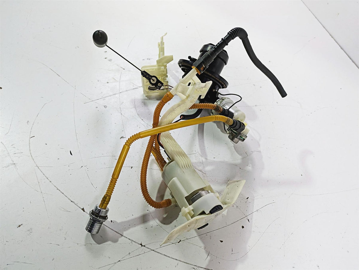 2015 Harley Touring FLHTKL E -Glide Low Fuel Gas Petrol Pump - Tested 75069-08C {{ shop.shopifyCountryName }} - Mototech271