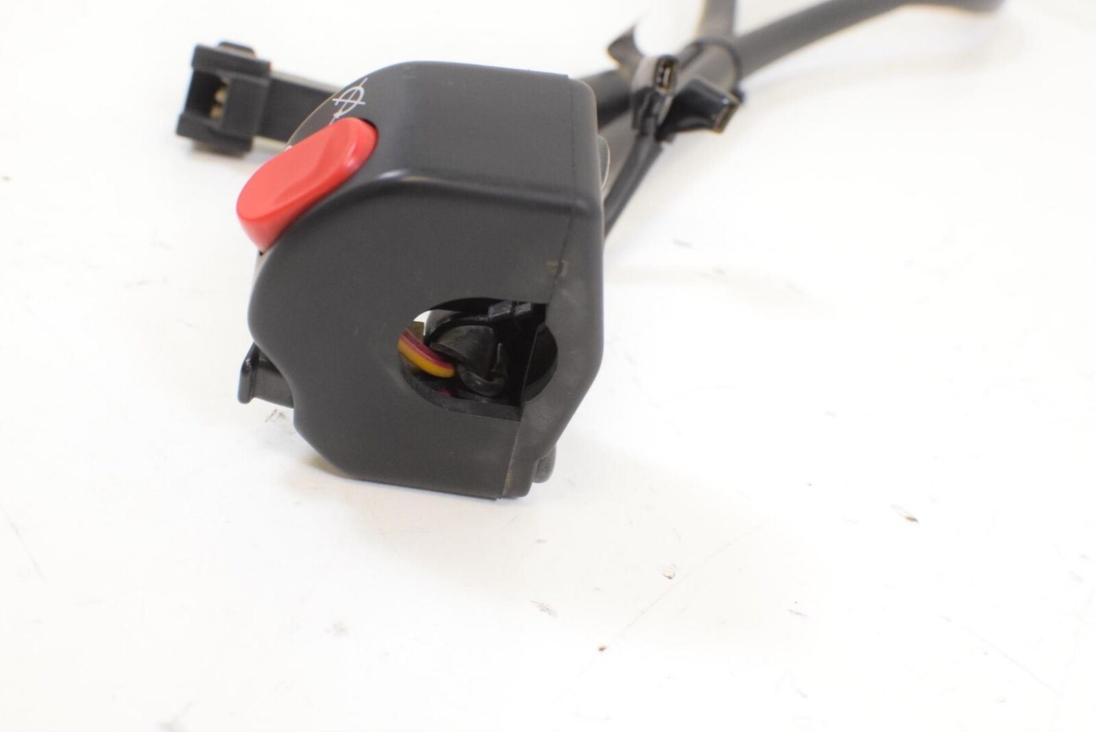 2013 Triumph Tiger 800 XC ABS Right Hand Control Switch Start T2049255 {{ shop.shopifyCountryName }} - Mototech271