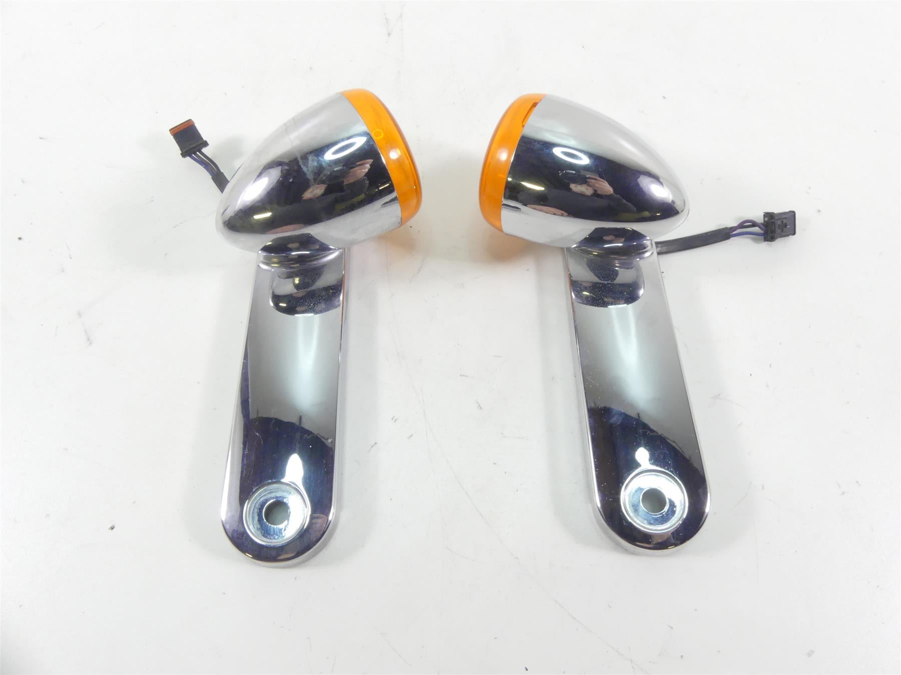 2014 Harley Touring FLHXS Street Glide Sp Front Blinker Turn Signal Set 68000037 | Mototech271