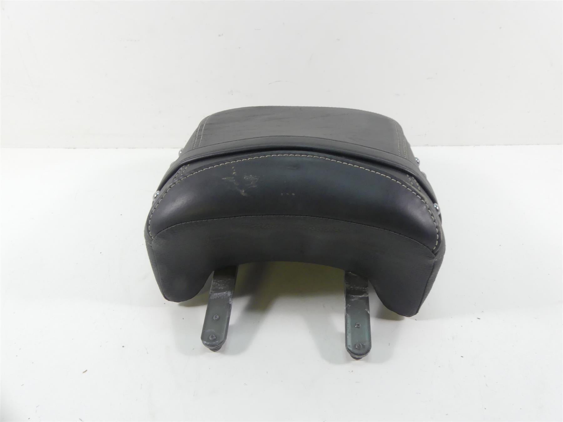 2016 Indian Chieftain Dark Horse Rear Passenger Studded Saddle Seat 2687301-01 {{ shop.shopifyCountryName }} - Mototech271