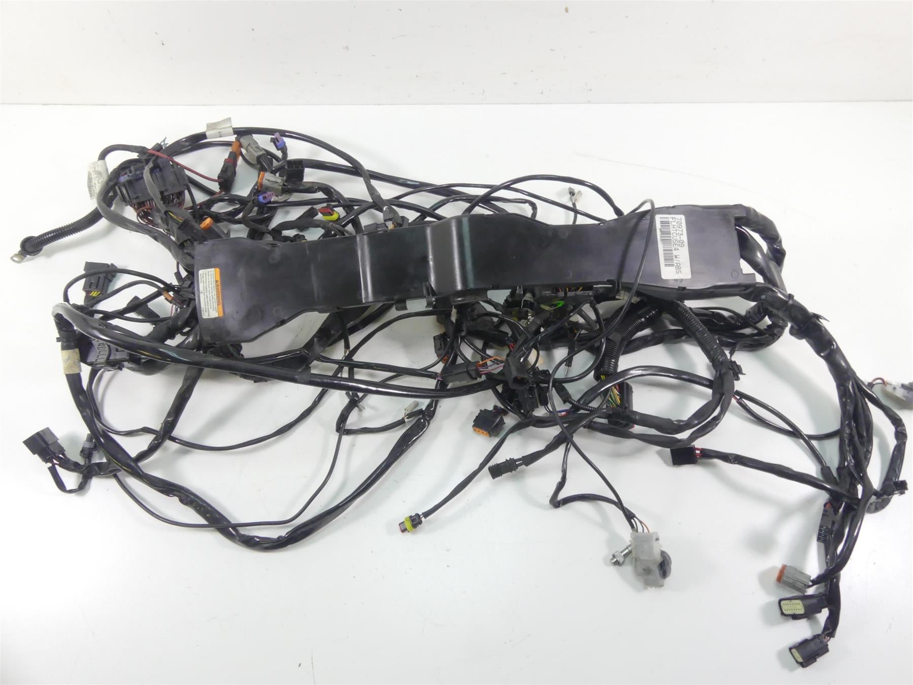 2009 Harley FLHTCU SE4 CVO E-Glide Main Wiring Harness Loom Abs -No Cut 70973-09 {{ shop.shopifyCountryName }} - Mototech271