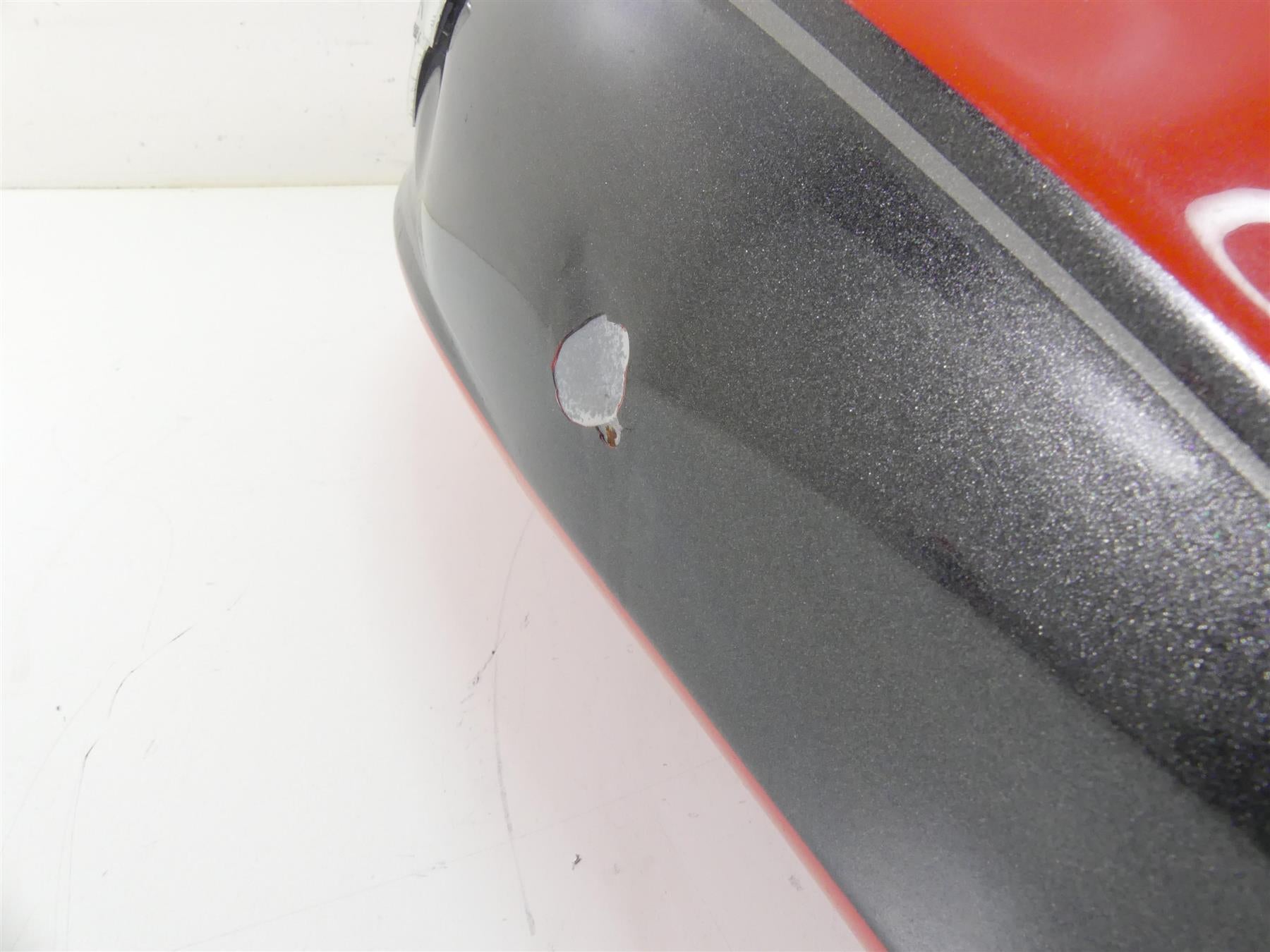 2015 Victory Cross Country Tour Fuel Gas Petrol Tank Reservoir - Read 1016149 {{ shop.shopifyCountryName }} - Mototech271