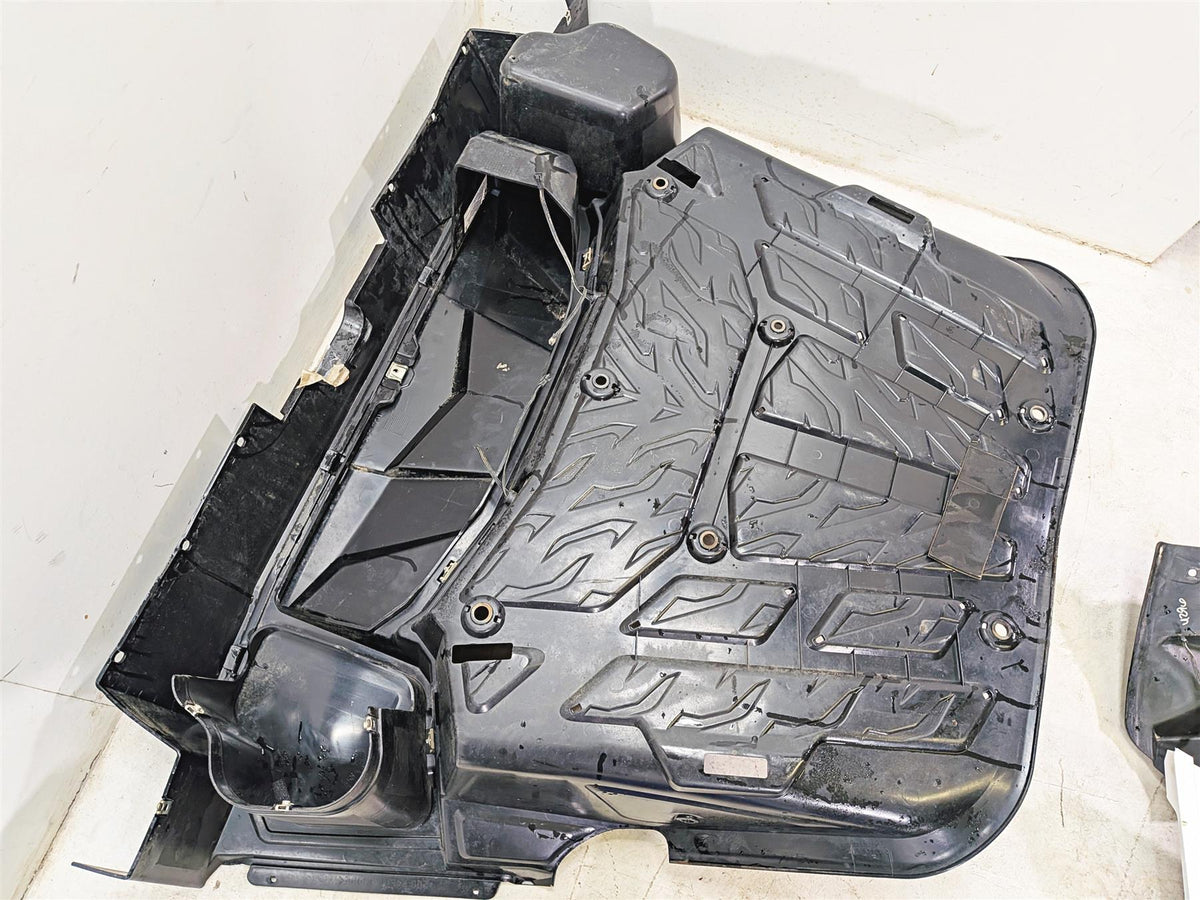 2017 Yamaha YXZ1000R EPS SS Outer Frame Fairing Cover Set 2HC-F1711-01-00 {{ shop.shopifyCountryName }} - Mototech271