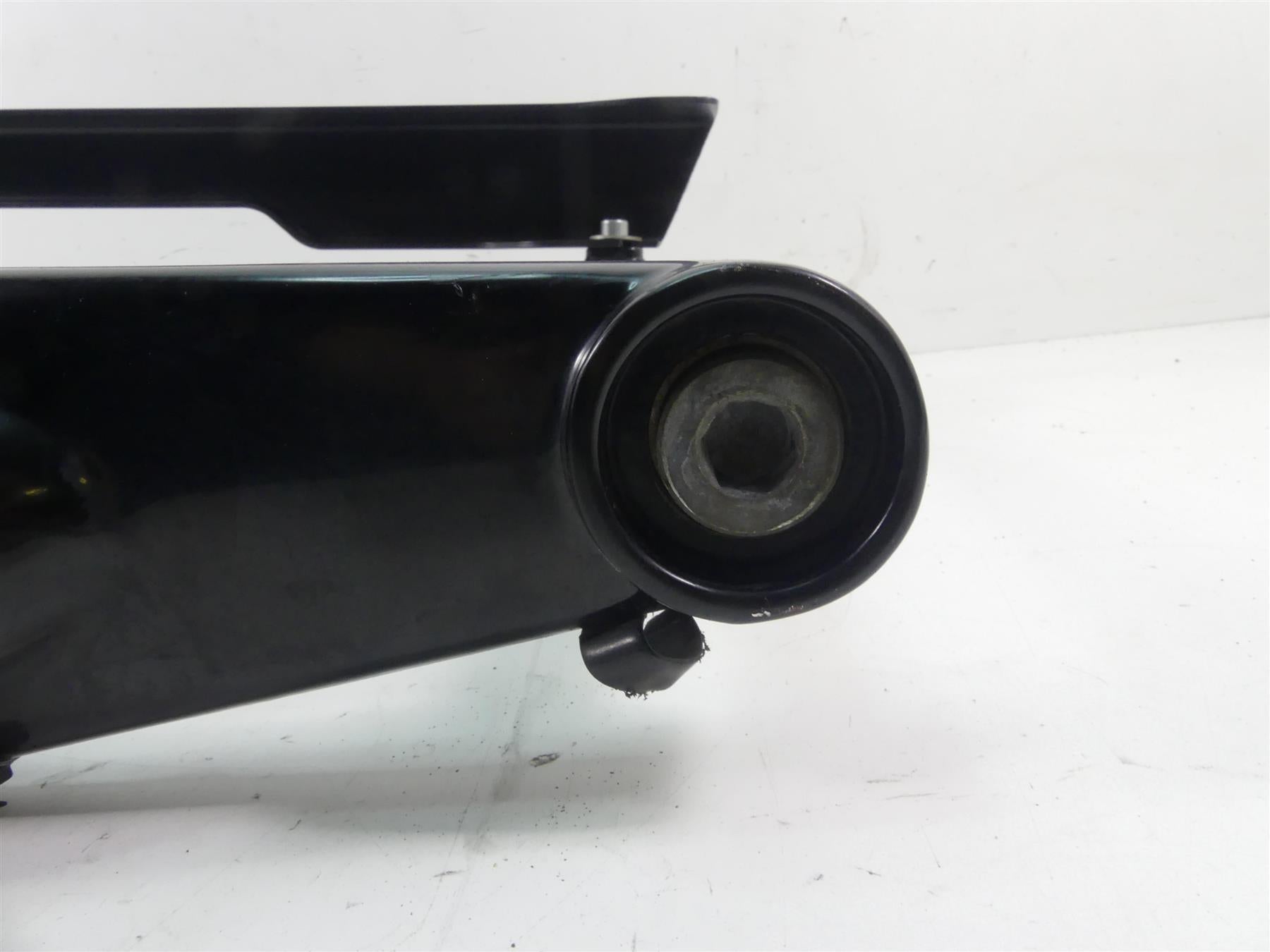 2013 Harley VRSCDX Night Rod Special Swingarm Swing Arm & Guards 48612-07A {{ shop.shopifyCountryName }} - Mototech271