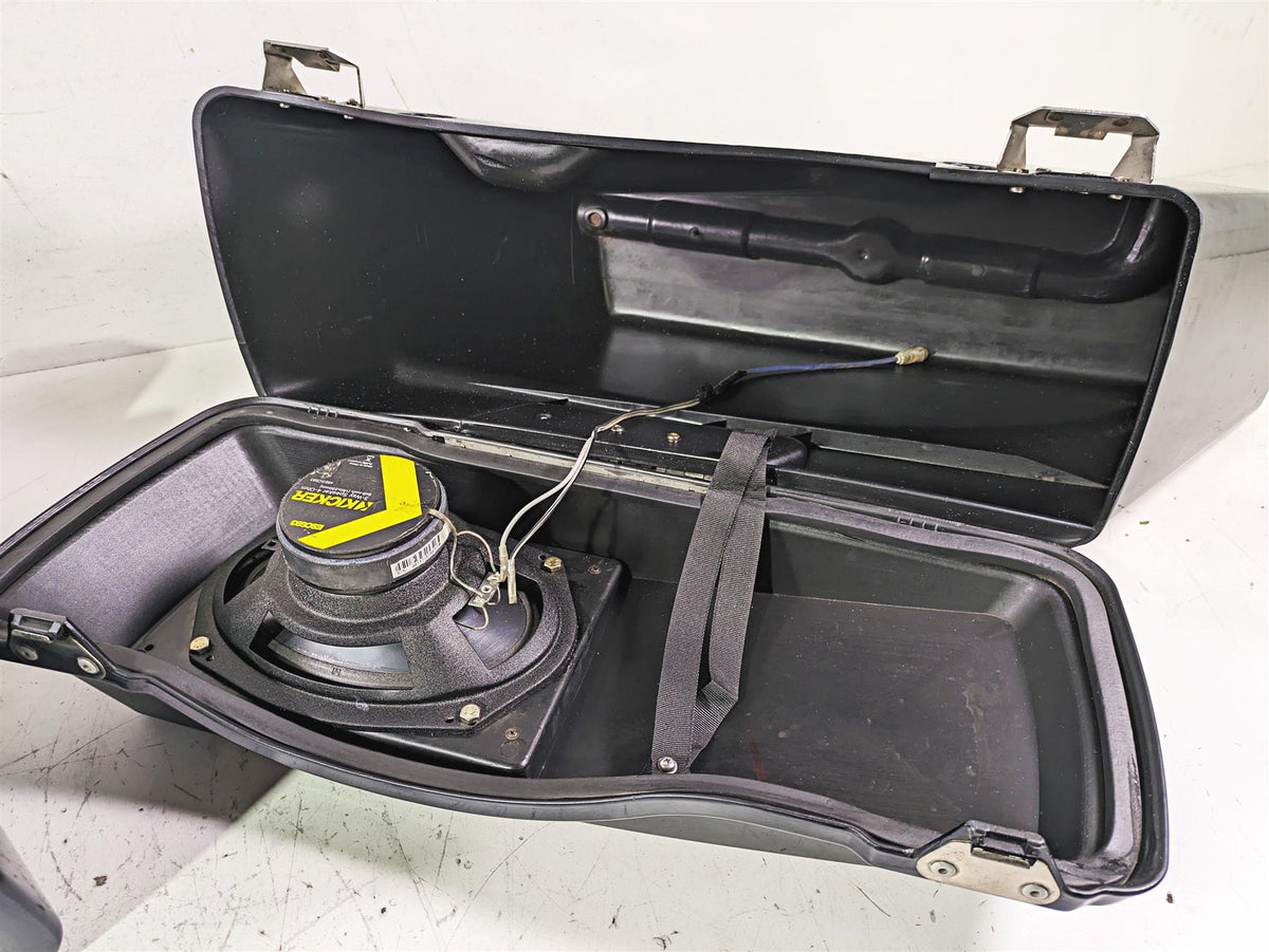 2002 Harley FLSTC Softail Heritage Left Right Hard Bad Saddlebag Set {{ shop.shopifyCountryName }} - Mototech271