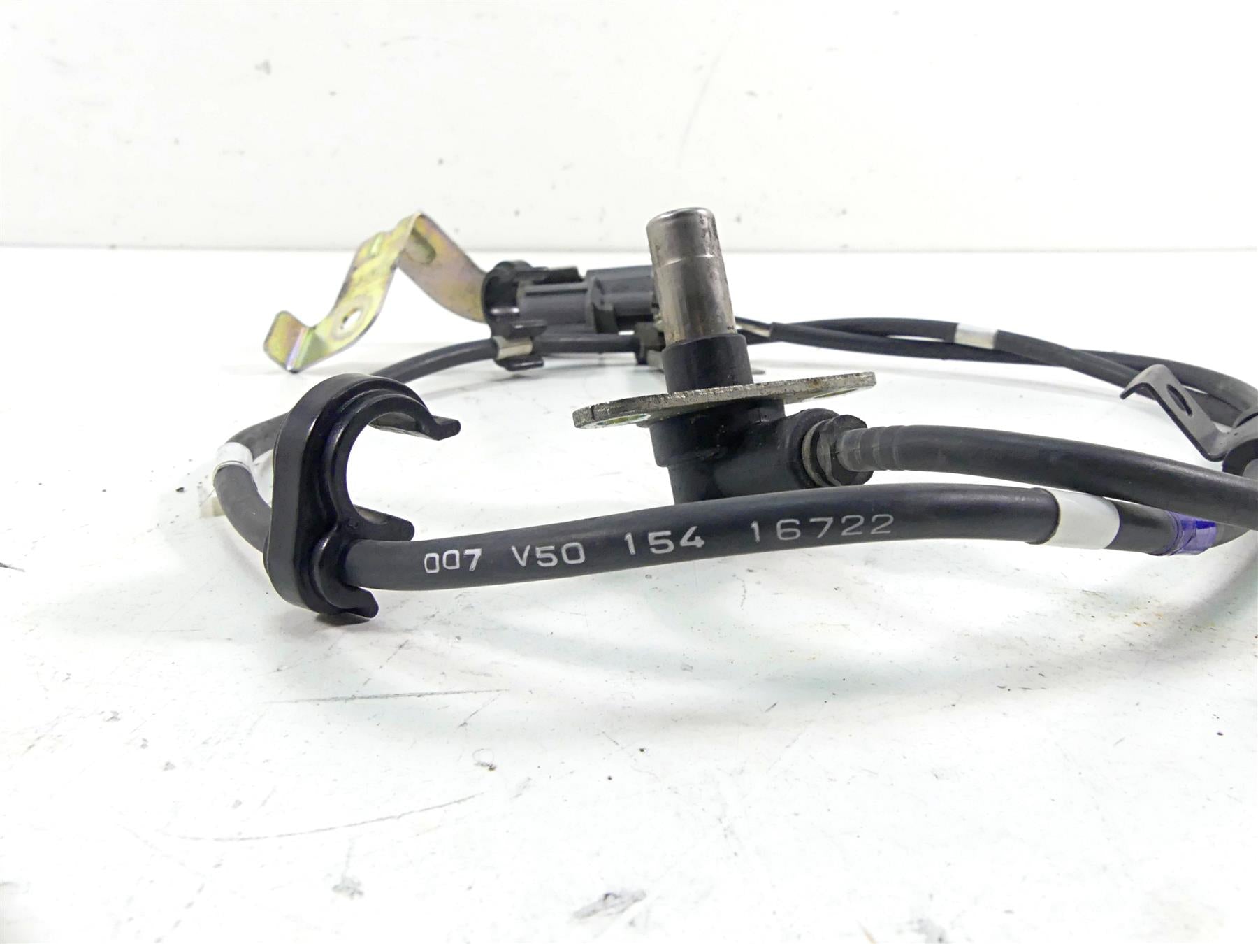2017 Kawasaki ZX1400 ZX14R Ninja Rear Abs Wheel Speed Sensor 21176-0060 {{ shop.shopifyCountryName }} - Mototech271
