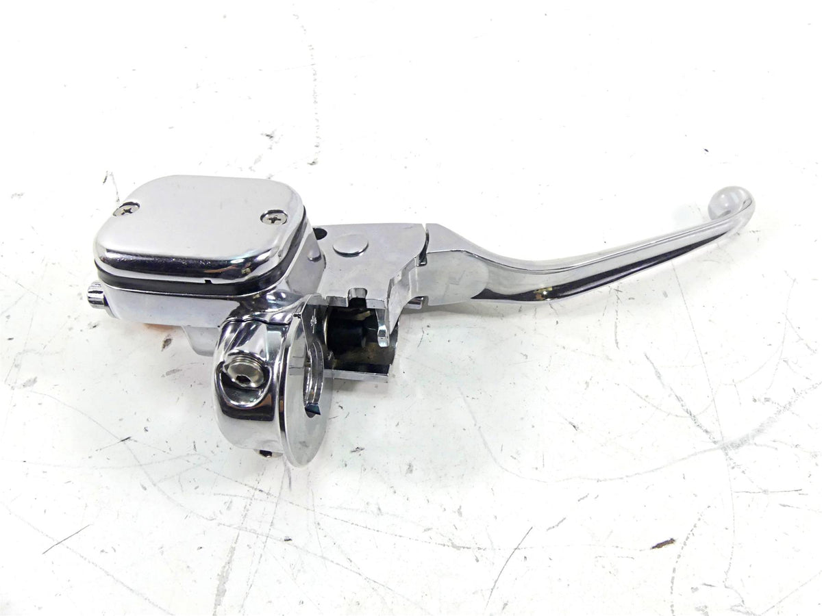 9/16" Chrome Front Brake Master Cylinder For Harley Davidson Softail Dyna Touring Bikes {{ shop.shopifyCountryName }} - Mototech271