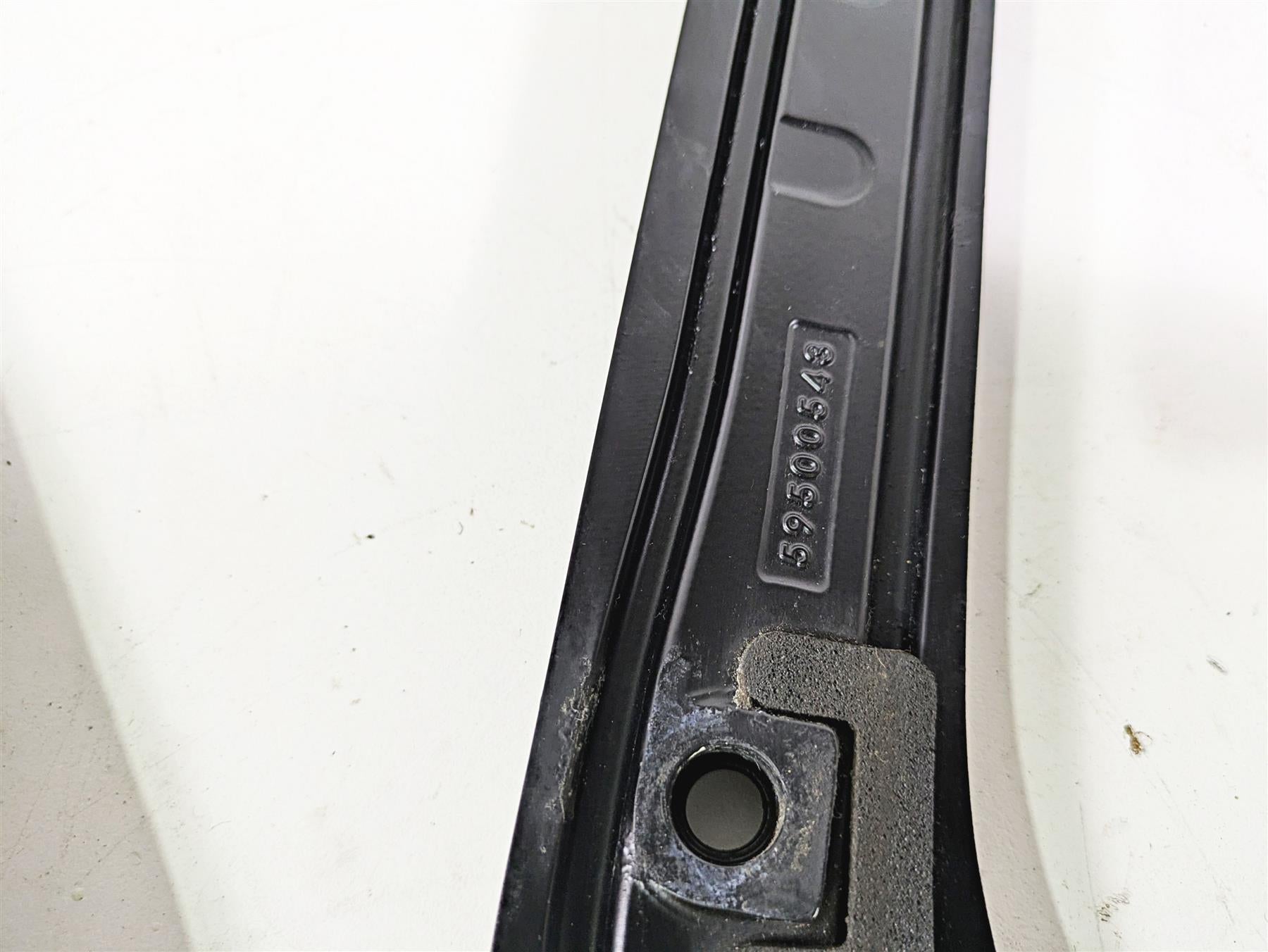 2018 Harley Softail FXFBS Fat Bob Rear Fender Struts Braces 59500543 59500544 {{ shop.shopifyCountryName }} - Mototech271