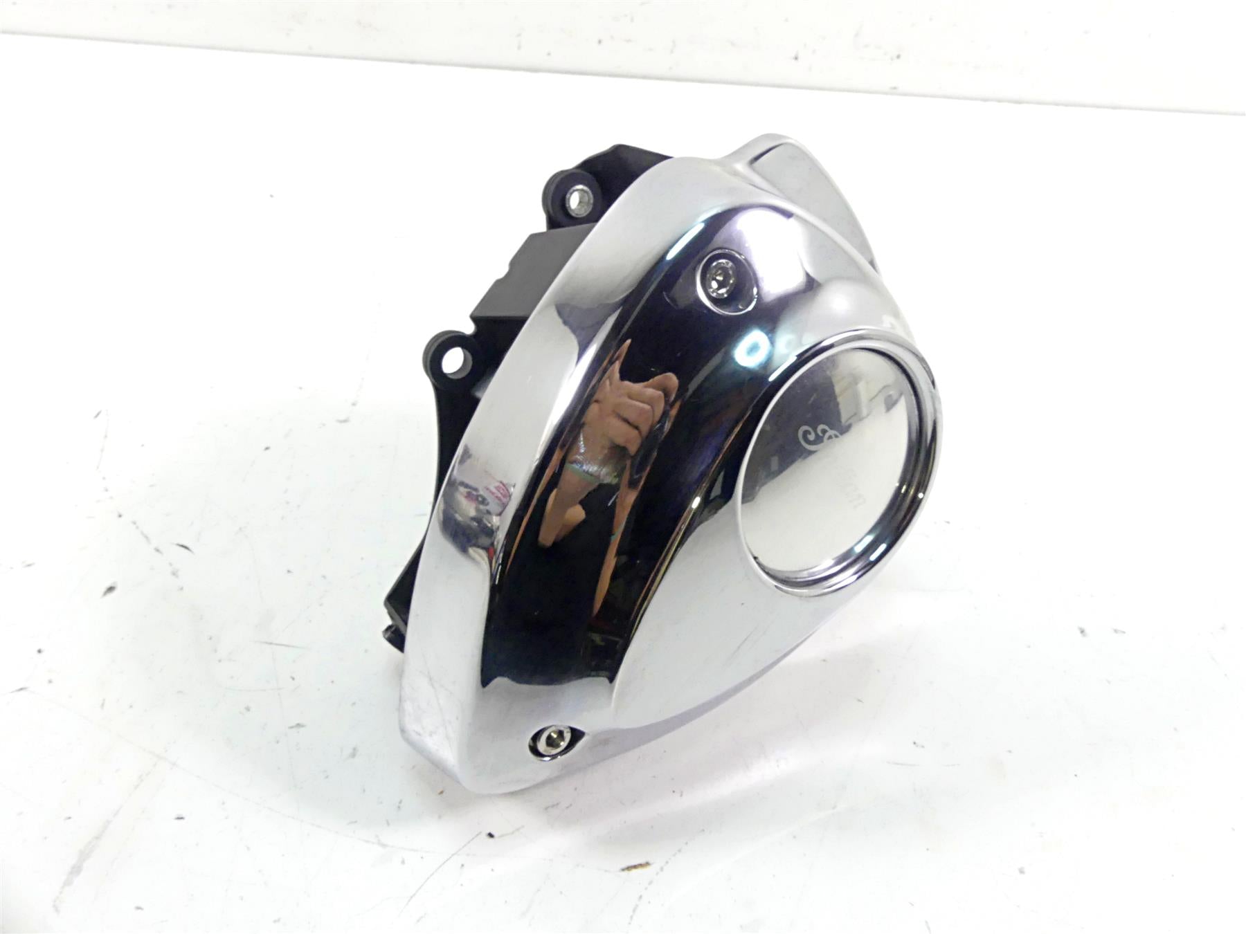 2019 Indian Chieftain Classic Ignition Coil Cover Fairing & Mount 5633897 {{ shop.shopifyCountryName }} - Mototech271