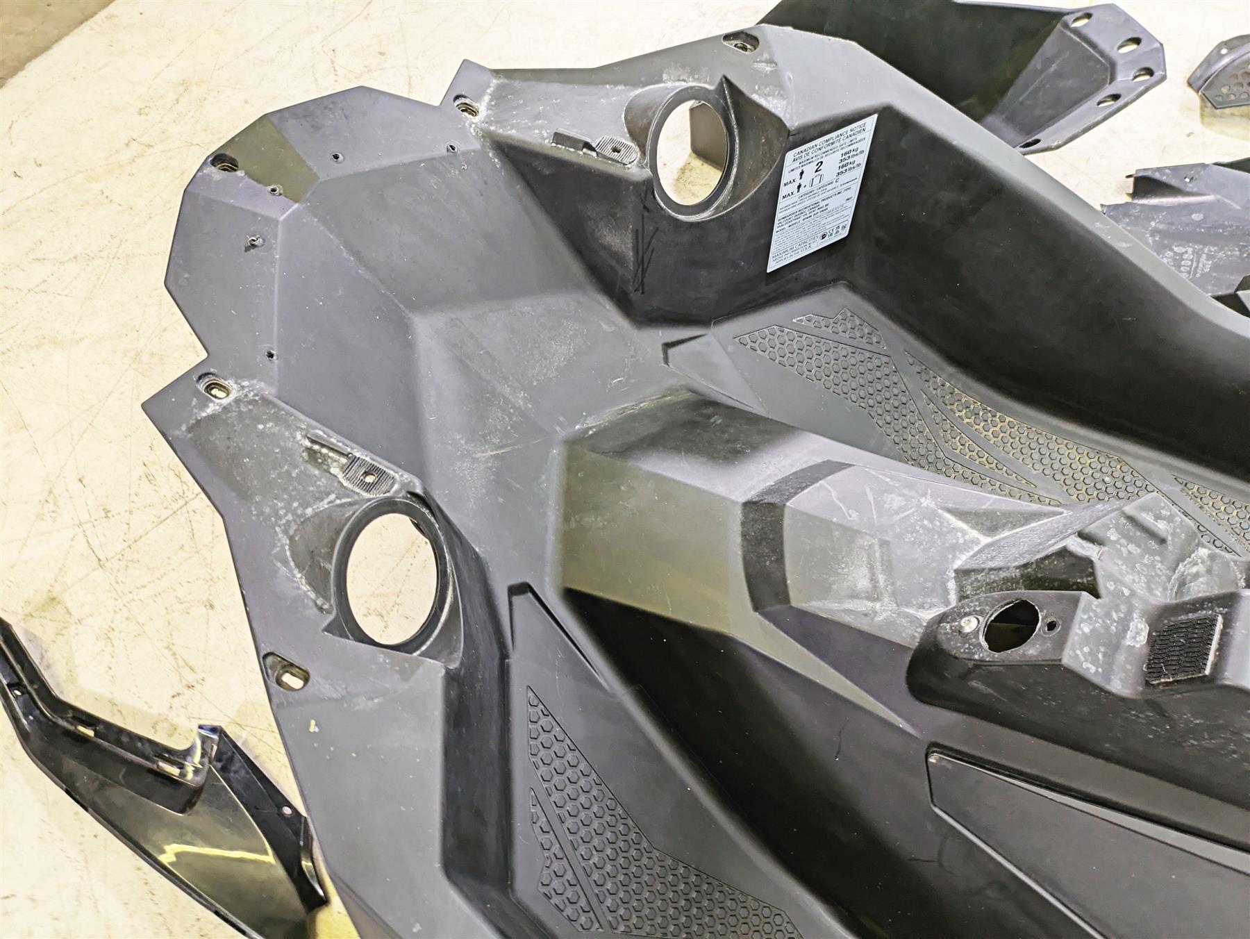 2022 SeaDoo Spark 900 Trixx Inner Hull Center Body & Covers 291006043 {{ shop.shopifyCountryName }} - Mototech271