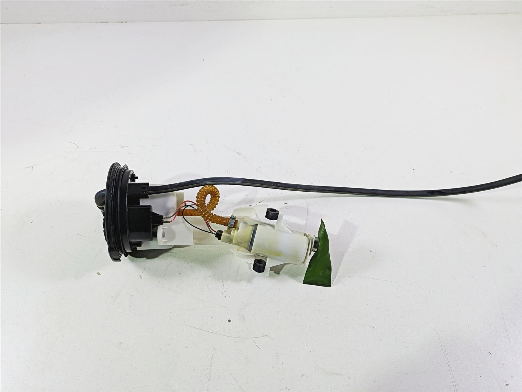 2009 BMW R1200RT K26 Fuel Gas Petrol Pump - Tested 16147680369 {{ shop.shopifyCountryName }} - Mototech271