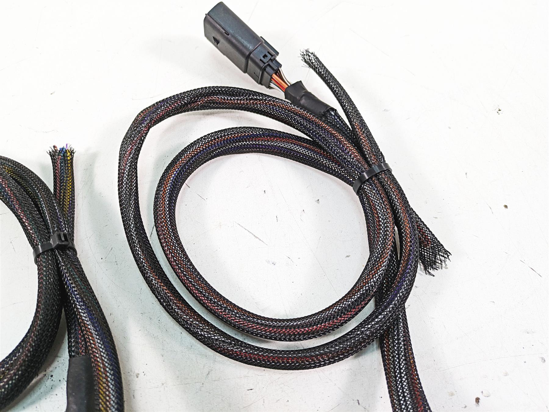 2010 Harley Touring FLHTCU Electra Glide Chrome Control Switch Set Read 71682-06 {{ shop.shopifyCountryName }} - Mototech271