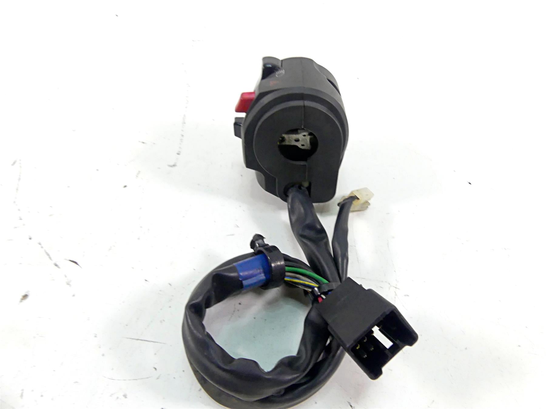 2010 Kawasaki ZX1400 ZX14 R Ninja Left Hand Blinker Control Switch 46091-0197 {{ shop.shopifyCountryName }} - Mototech271