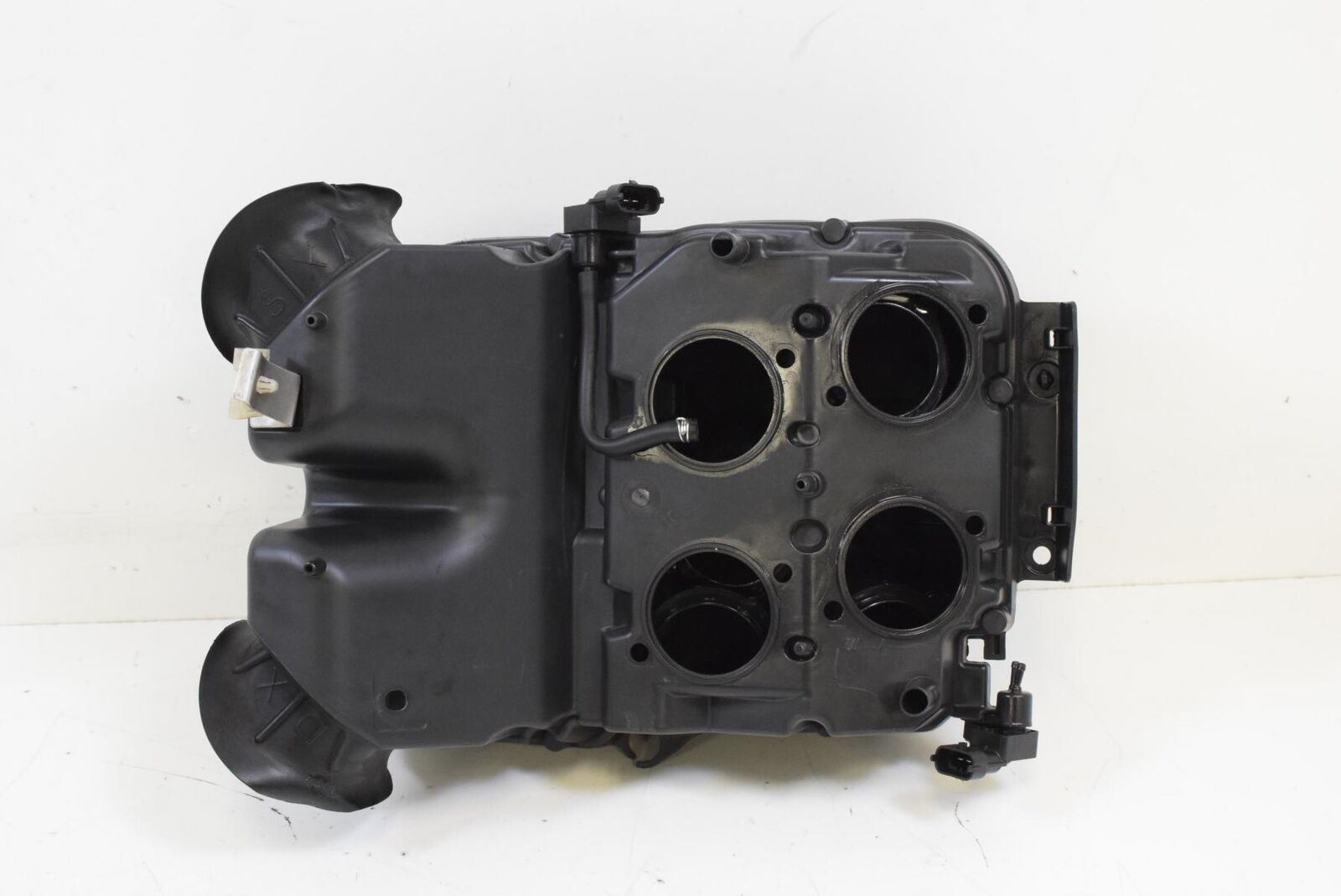 2014 Aprilia Tuono 1000 V4 R APRC ABS Air Box Breather Filter Cleaner 858931 {{ shop.shopifyCountryName }} - Mototech271