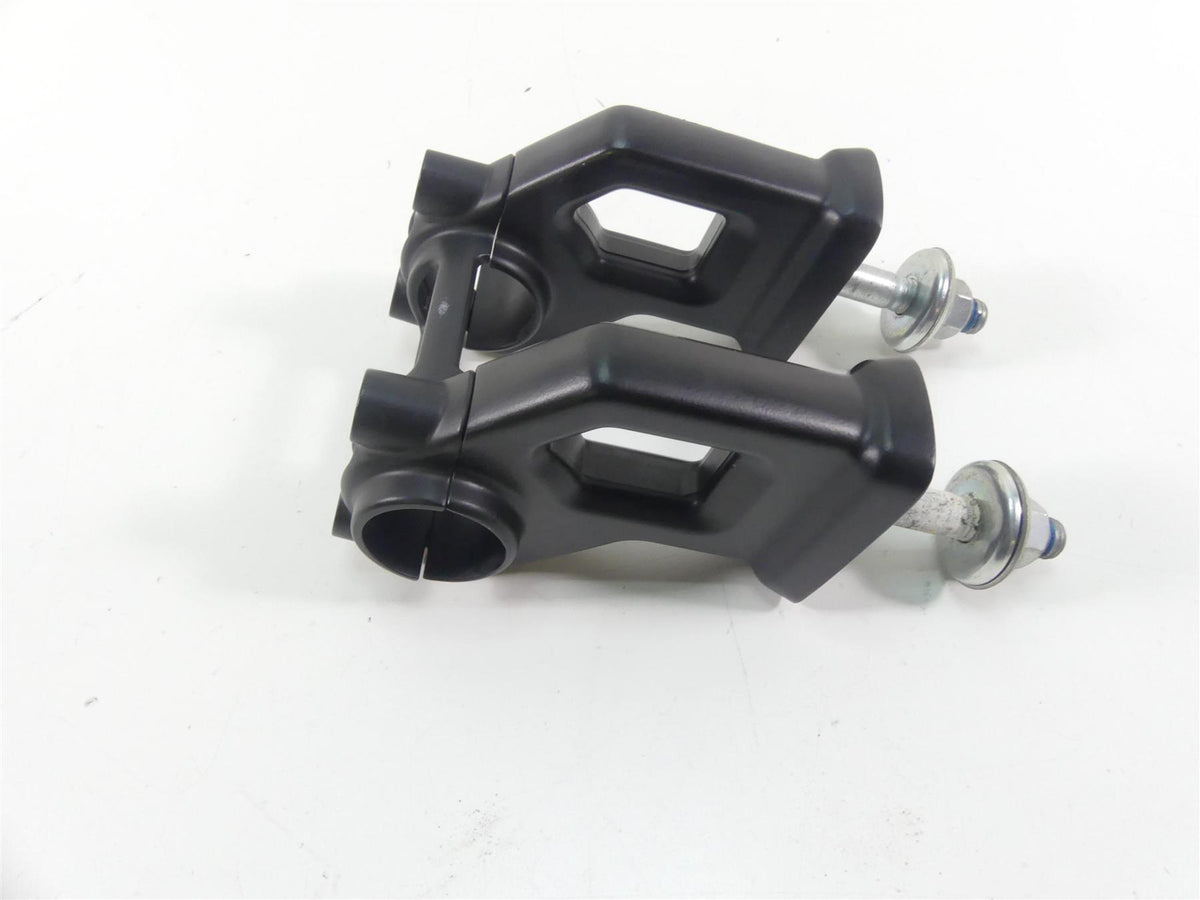 2018 Harley Softail FXFB Fat Bob Handlebar Riser Holder Clamp Set 1.5" 55900112 {{ shop.shopifyCountryName }} - Mototech271