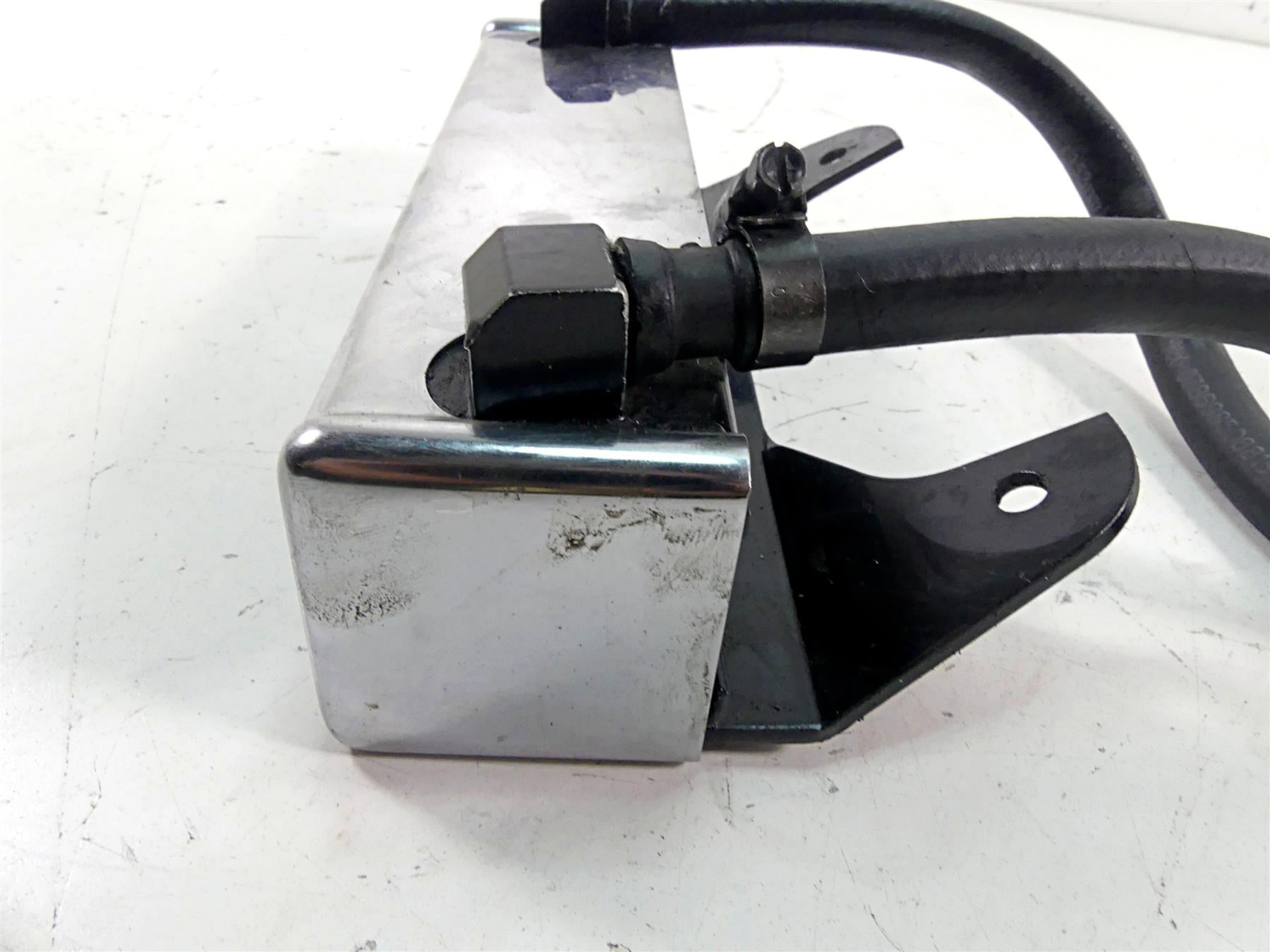 2002 Harley Touring FLHTC Electra Glide Oil Cooler Lines & Hoses & Chrome Cover {{ shop.shopifyCountryName }} - Mototech271