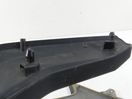 2008 BMW R1200GS K25 Between Leg Side Cover Fairing Set 46637700886 {{ shop.shopifyCountryName }} - Mototech271