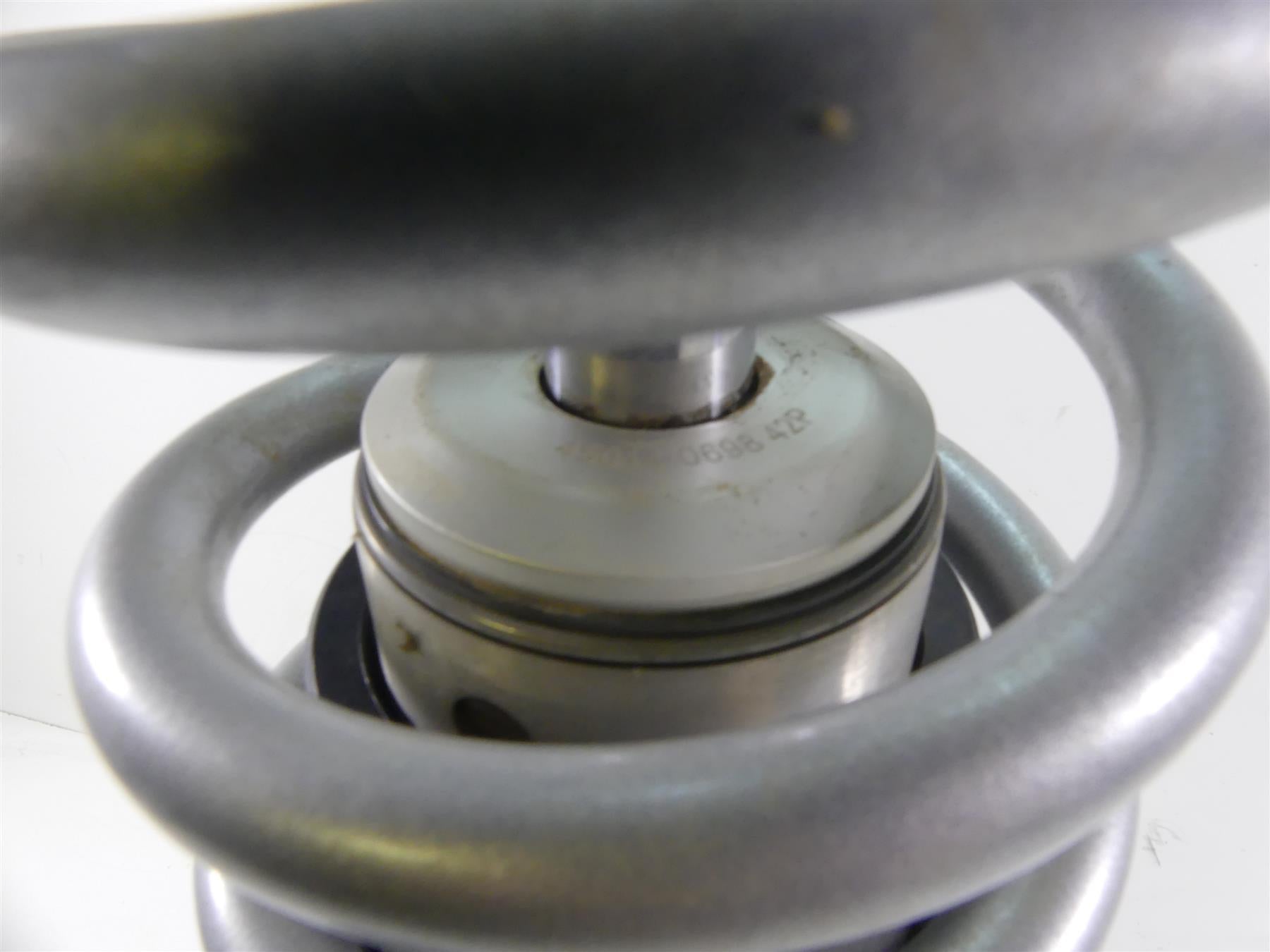 2021 Kawasaki Teryx KRX1000 KRF1000 ES Right Rear Fox SDC Shock 45014-069842P {{ shop.shopifyCountryName }} - Mototech271