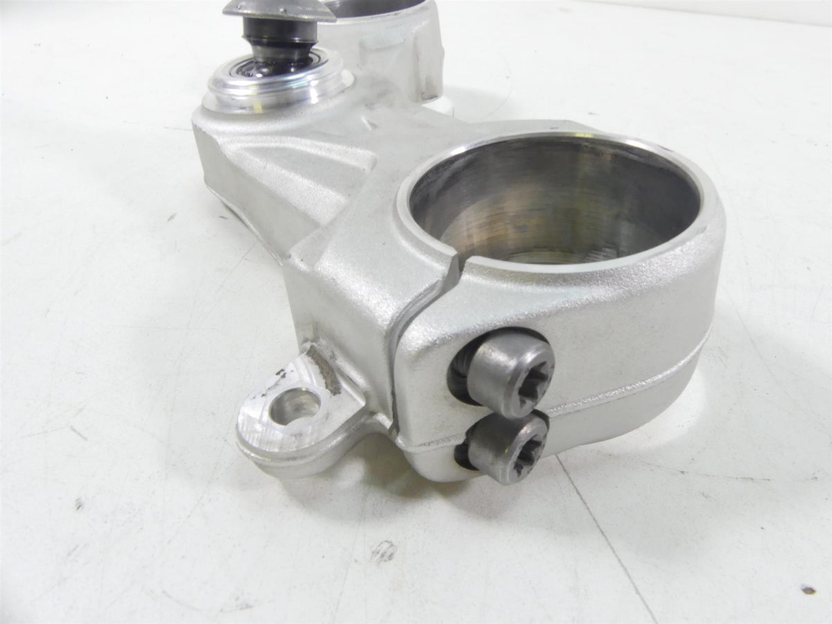 2016 BMW R1200GS K50 Lower Triple Tree Steering Yoke - Read 31429443337 {{ shop.shopifyCountryName }} - Mototech271