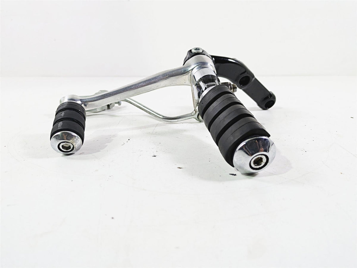 2006 Harley VRSCR Street V-Rod Left Front Footpeg & Shifter Parts 51090-06 {{ shop.shopifyCountryName }} - Mototech271