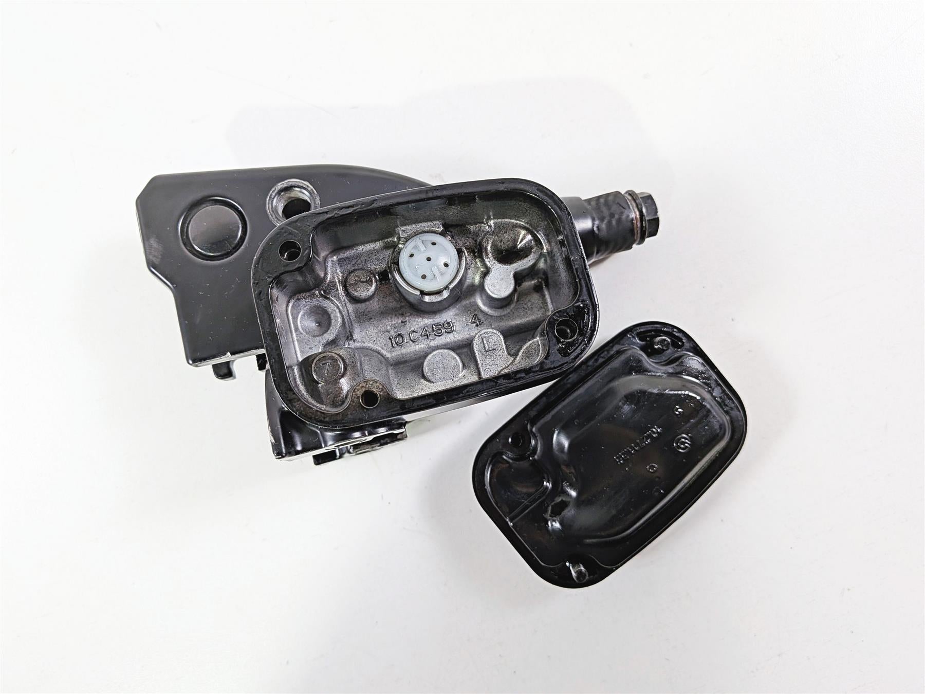 2018 Harley FLHTCU Touring Electra Glide Clutch Master Cylinder - Read 36700128A-Mototech271