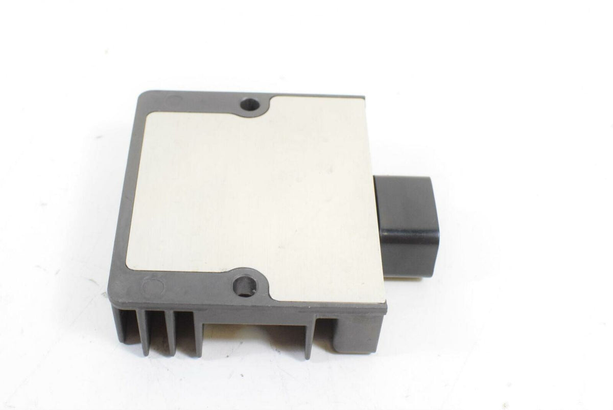 2018 Kawasaki EX650 Ninja Rectifier Voltage Regulator 21066-0750 {{ shop.shopifyCountryName }} - Mototech271
