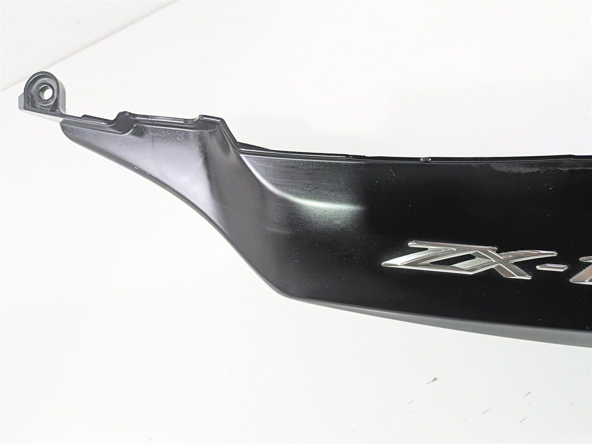 2023 Kawasaki ZX1400 ZX14R Ninja Left Tail Fairing Blinker 36041-0027 {{ shop.shopifyCountryName }} - Mototech271