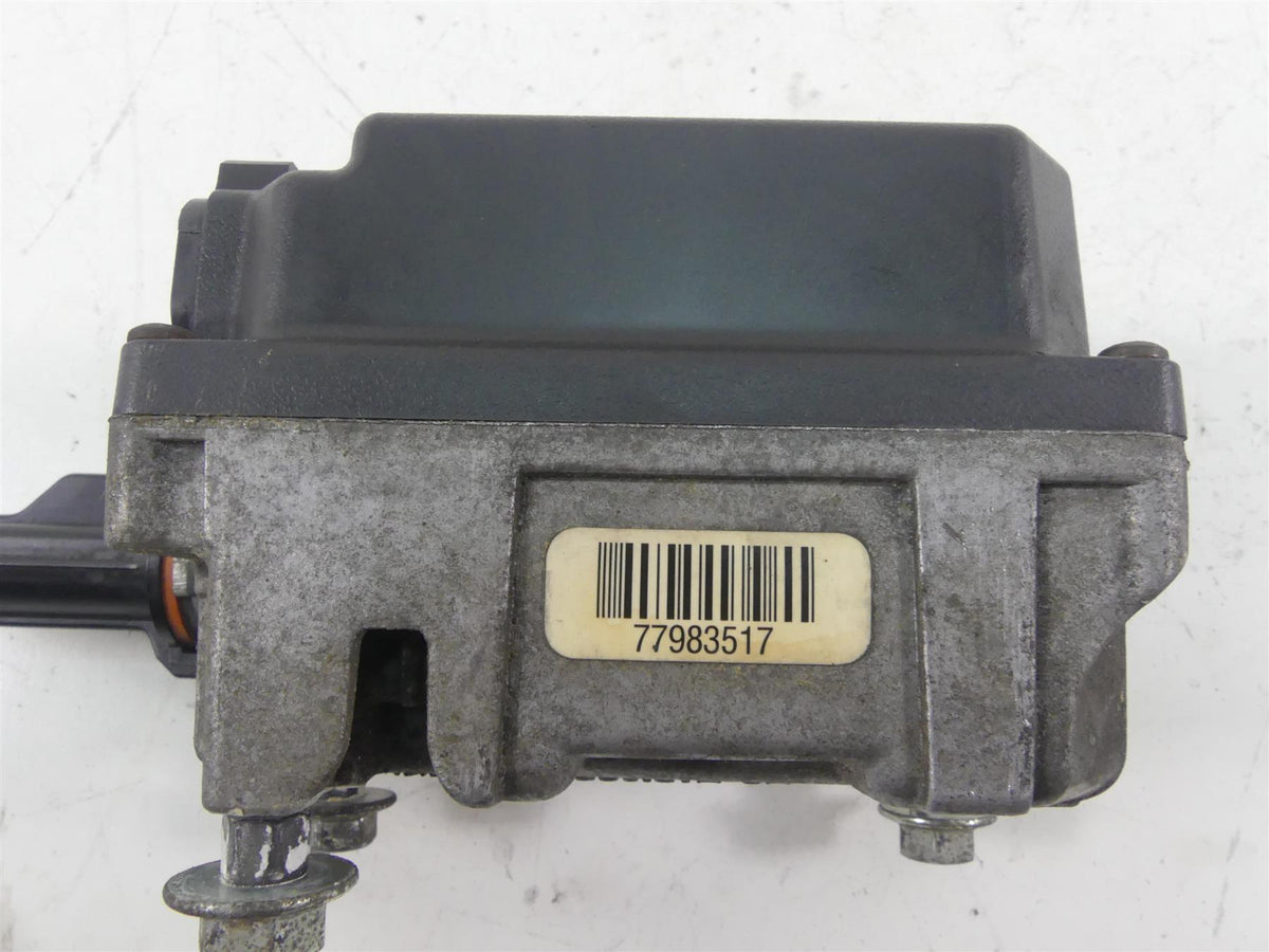 2005 Harley Touring CVO FLHTCSE Electra Glide Cruise Control Module 70955-04 {{ shop.shopifyCountryName }} - Mototech271
