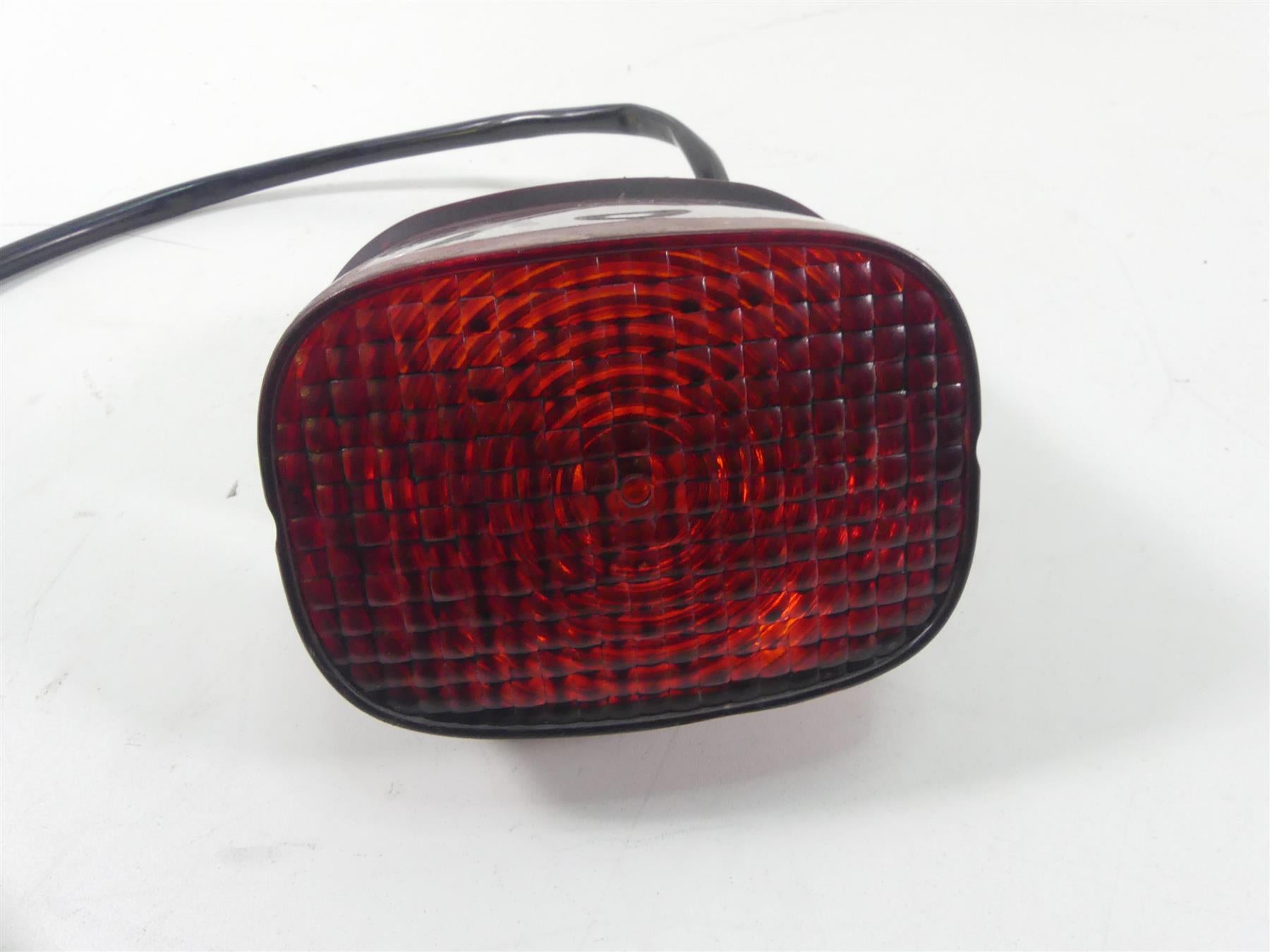 1999 Harley Davidson Sportster XL1200 Taillight Tail Light & Wiring 68066-99A {{ shop.shopifyCountryName }} - Mototech271