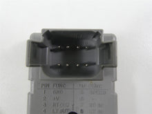 Load image into Gallery viewer, 1999 Harley Dyna FXDL Low Rider Tsm Turn Signal Flasher Module 68540-96
