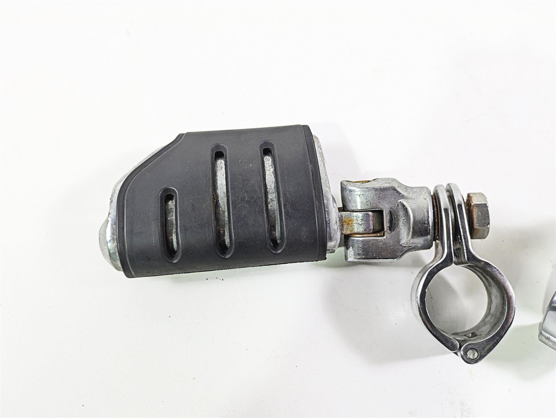2005 Harley Touring FLHRI Road King Highway Chrome Foot Peg Rest Set {{ shop.shopifyCountryName }} - Mototech271