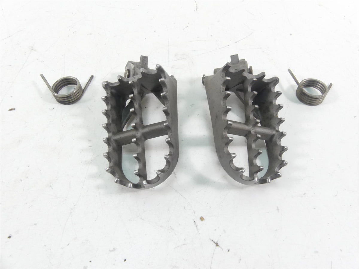 2012 BMW R1200 GS K255 Adventure Front Footpeg Foot Peg Rest Set 46717694557 {{ shop.shopifyCountryName }} - Mototech271
