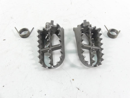 2012 BMW R1200 GS K255 Adventure Front Footpeg Foot Peg Rest Set 46717694557 {{ shop.shopifyCountryName }} - Mototech271