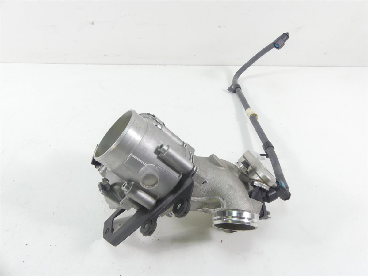 2020 Indian Roadmaster Throttle Body Fuel Injectors & Intake Manifold 1204685 {{ shop.shopifyCountryName }} - Mototech271