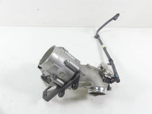 Load image into Gallery viewer, 2020 Indian Roadmaster Throttle Body Fuel Injectors &amp; Intake Manifold 1204685 | Mototech271
