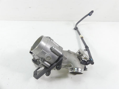 2020 Indian Roadmaster Throttle Body Fuel Injectors & Intake Manifold 1204685 | Mototech271