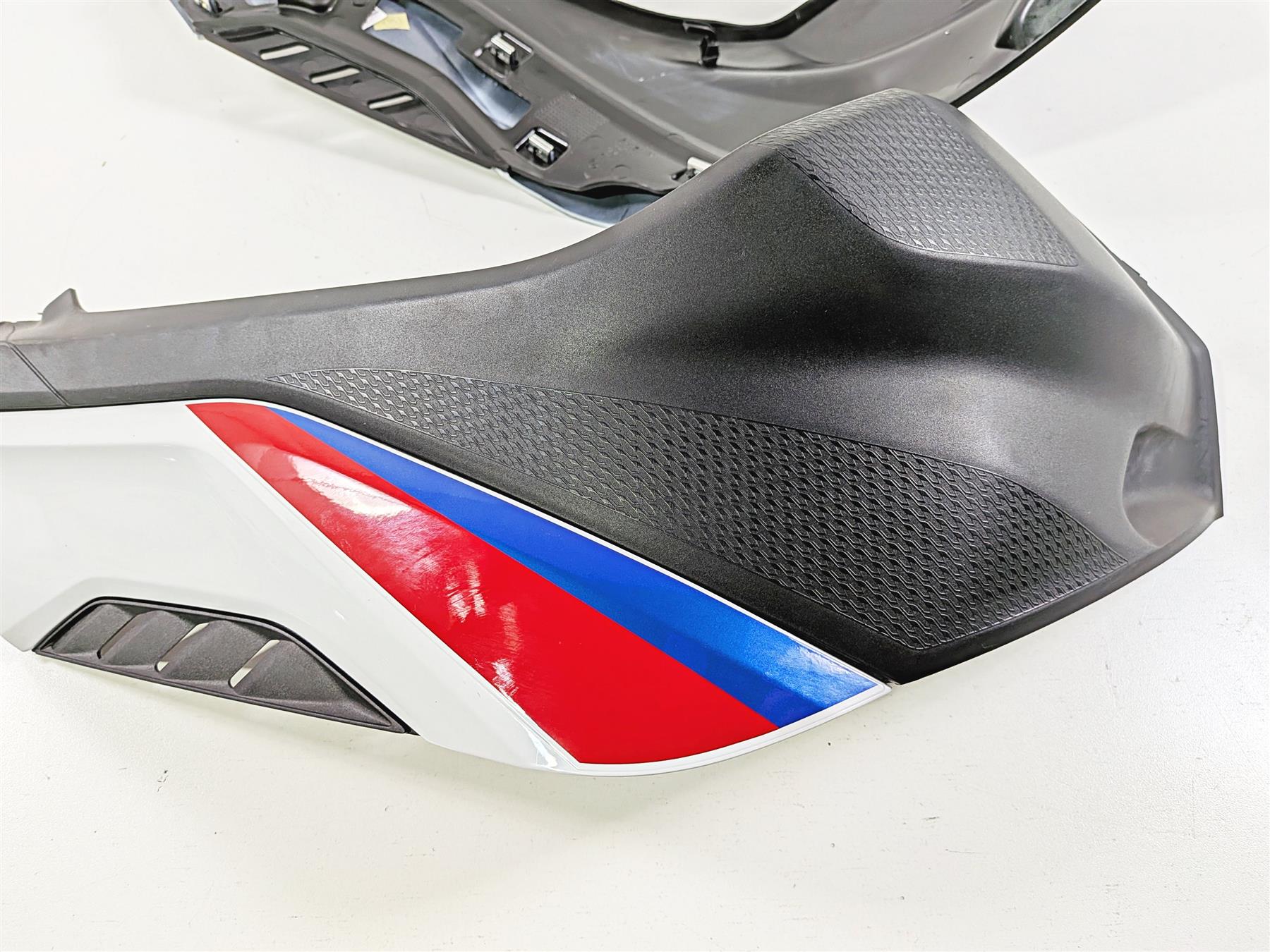 2022 BMW S1000RR K67 Left Right Tank Leg Side Trim Cover Fairing Set 46638569771-Mototech271
