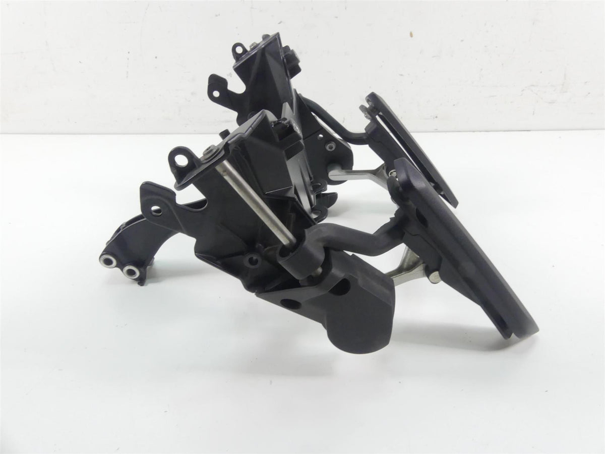 2019 BMW R1250GS K50 Front Panel Stay Carrier Windshield Adjuster 46638561351 {{ shop.shopifyCountryName }} - Mototech271