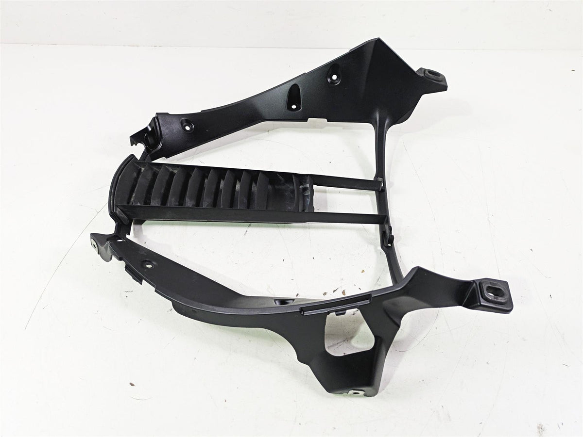2015 BMW K1600 GT K48 Radiator Center Cover Shroud Plastic 17117726602 {{ shop.shopifyCountryName }} - Mototech271