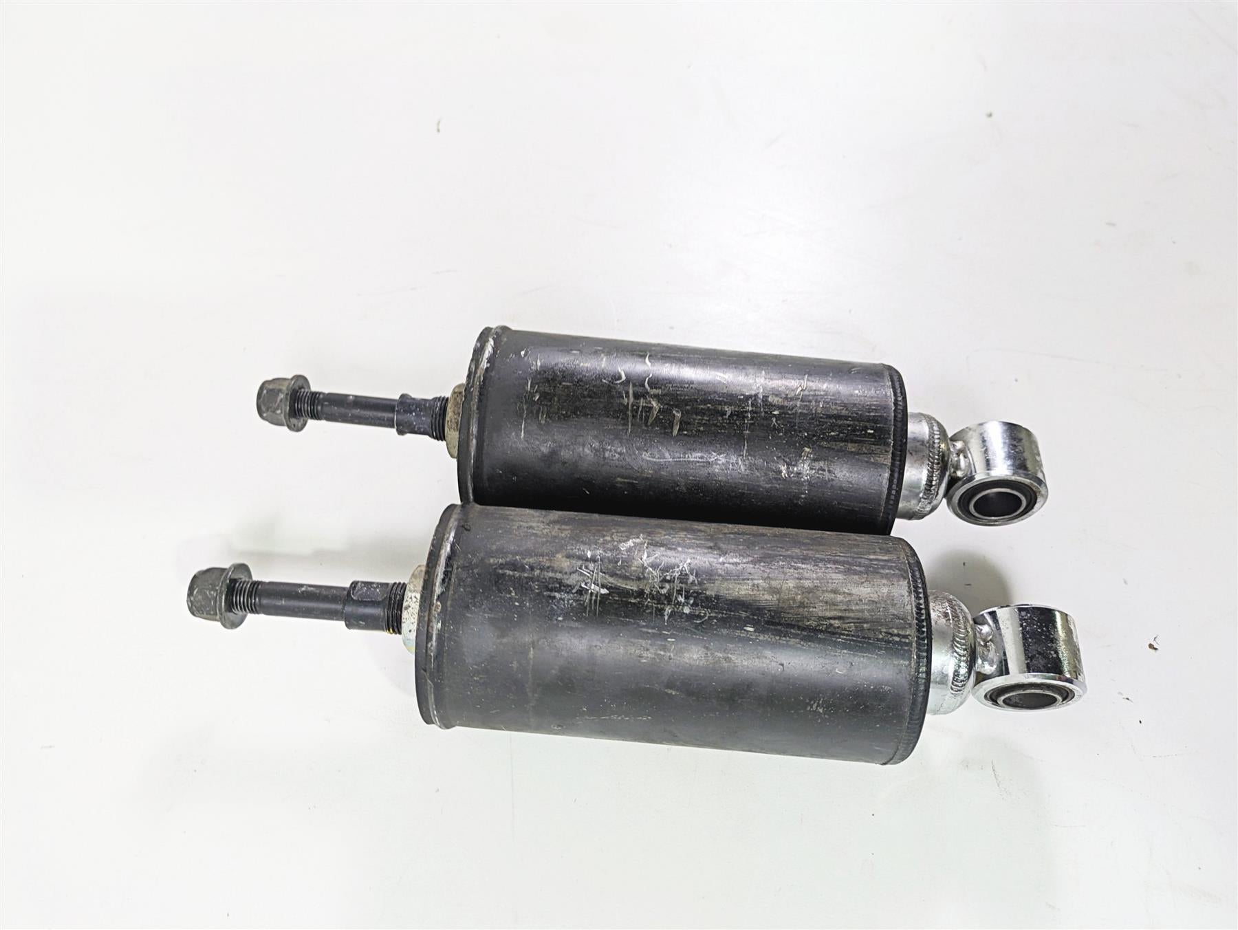 2017 Harley Softail Heritage Classic FLSTC Rear Suspension Shock Set 54508-00B