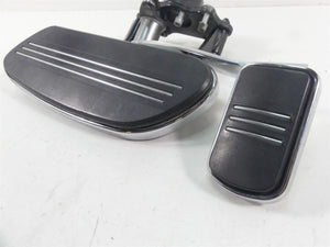 2014 Harley Touring FLHX Street Glide Right Front Floor Board & Pedal 50518-09
